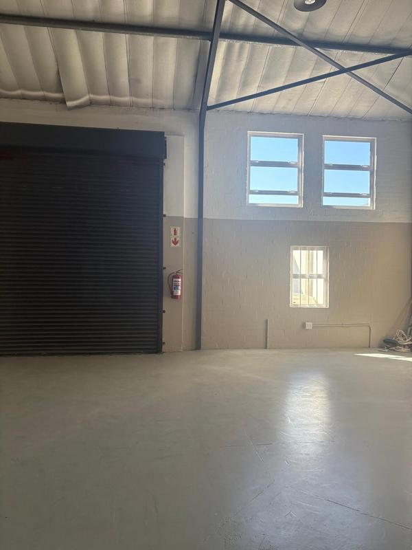 Commercial Property for Sale in Diep River Western Cape